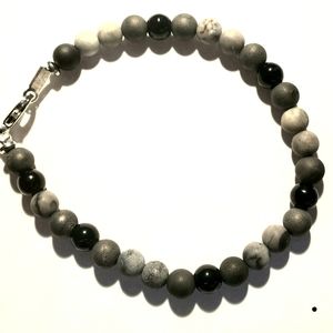 6mm silver agate and grey jasper stretch bracelet